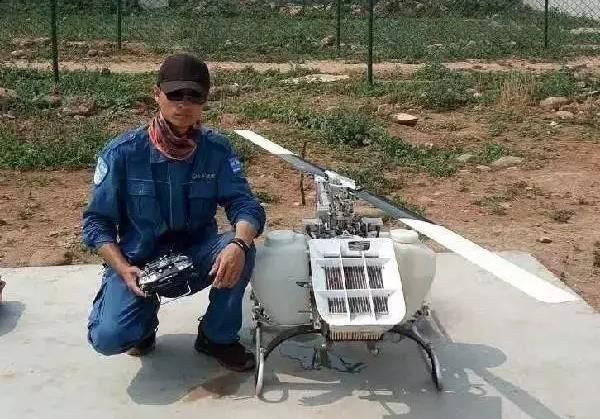 農(nóng)民工返鄉(xiāng)創(chuàng)業(yè)，無人機(jī)成就夢(mèng)想